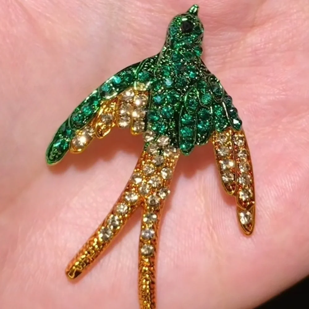 Swallow Elegant Green Gold Bird Brooch